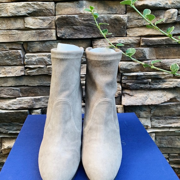 Stuart Weitzman boots - Picture 5 of 10